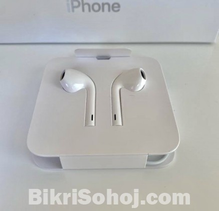 Apple Headphones (Iphone Xs Max)